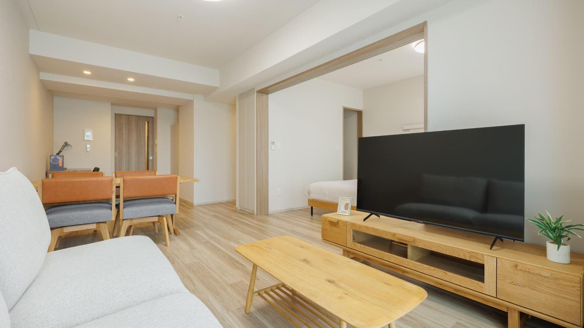 Preview interior of Shinjuku Tower