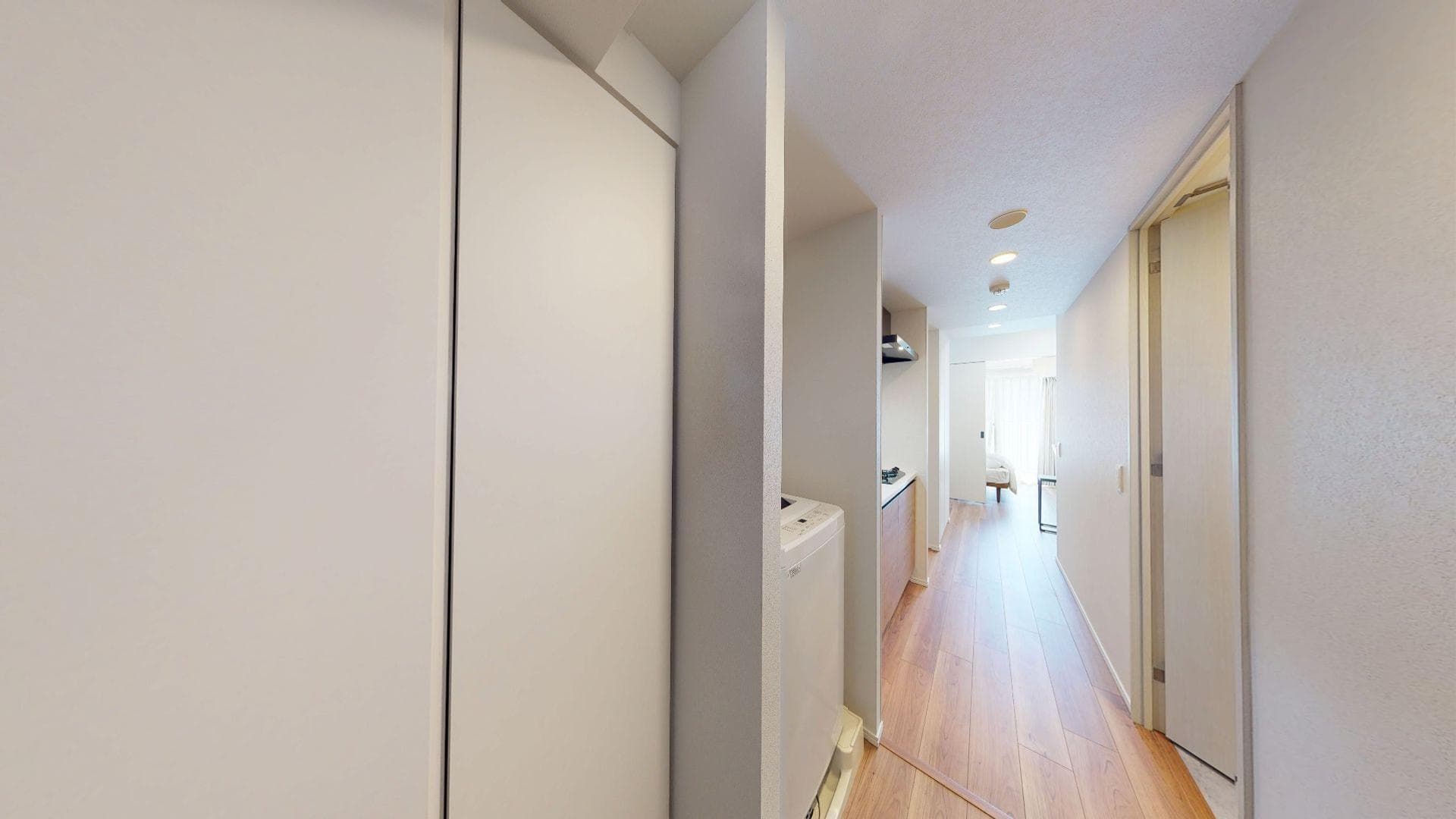Room image 13
