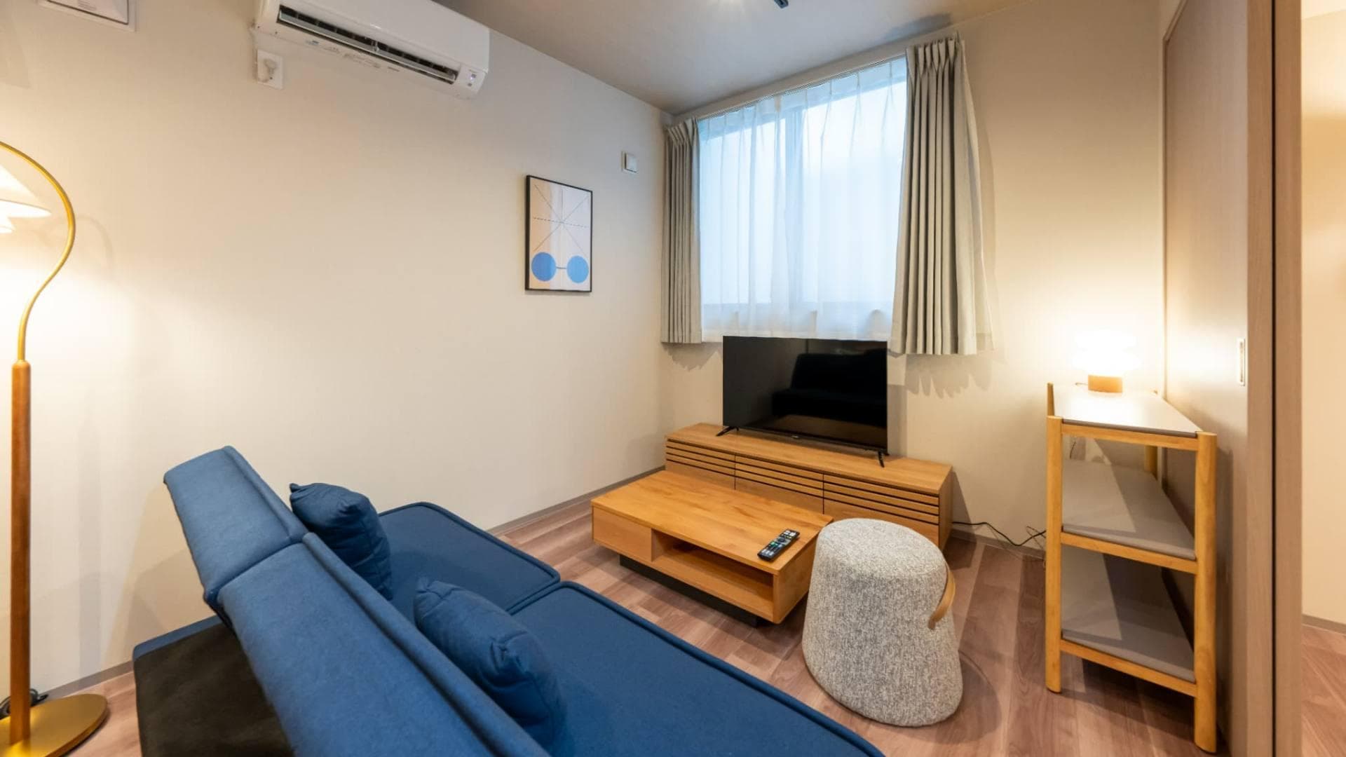 Preview interior of Togoshi ginza