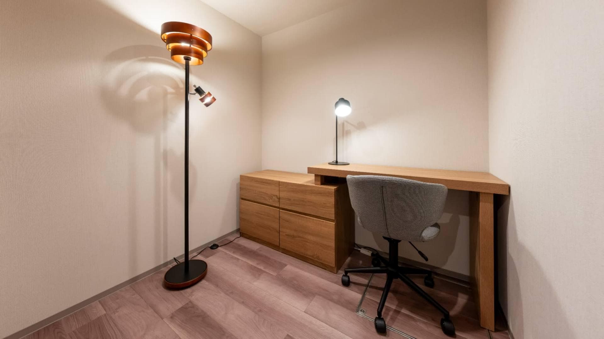 Room image 12