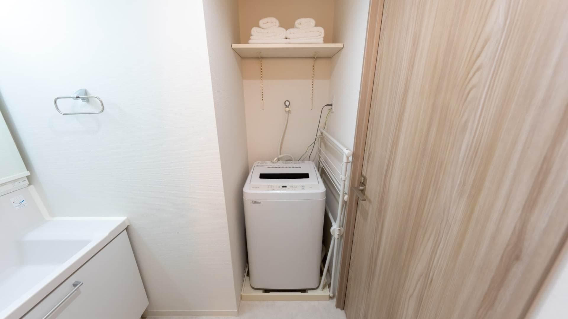 Room image 15