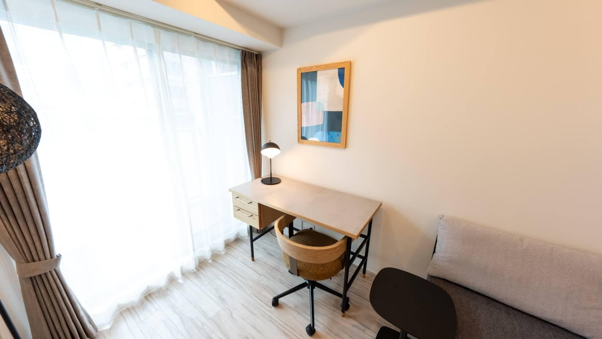 Room image 12