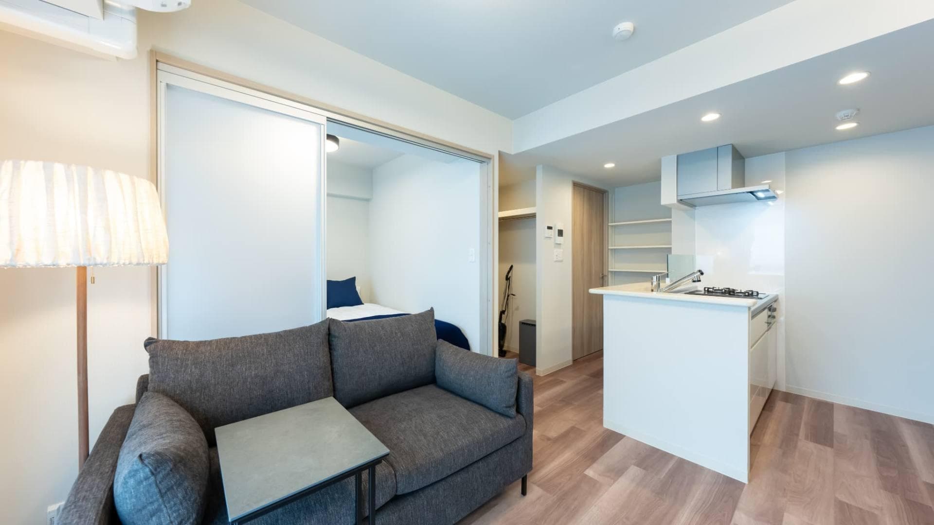 Room image 11