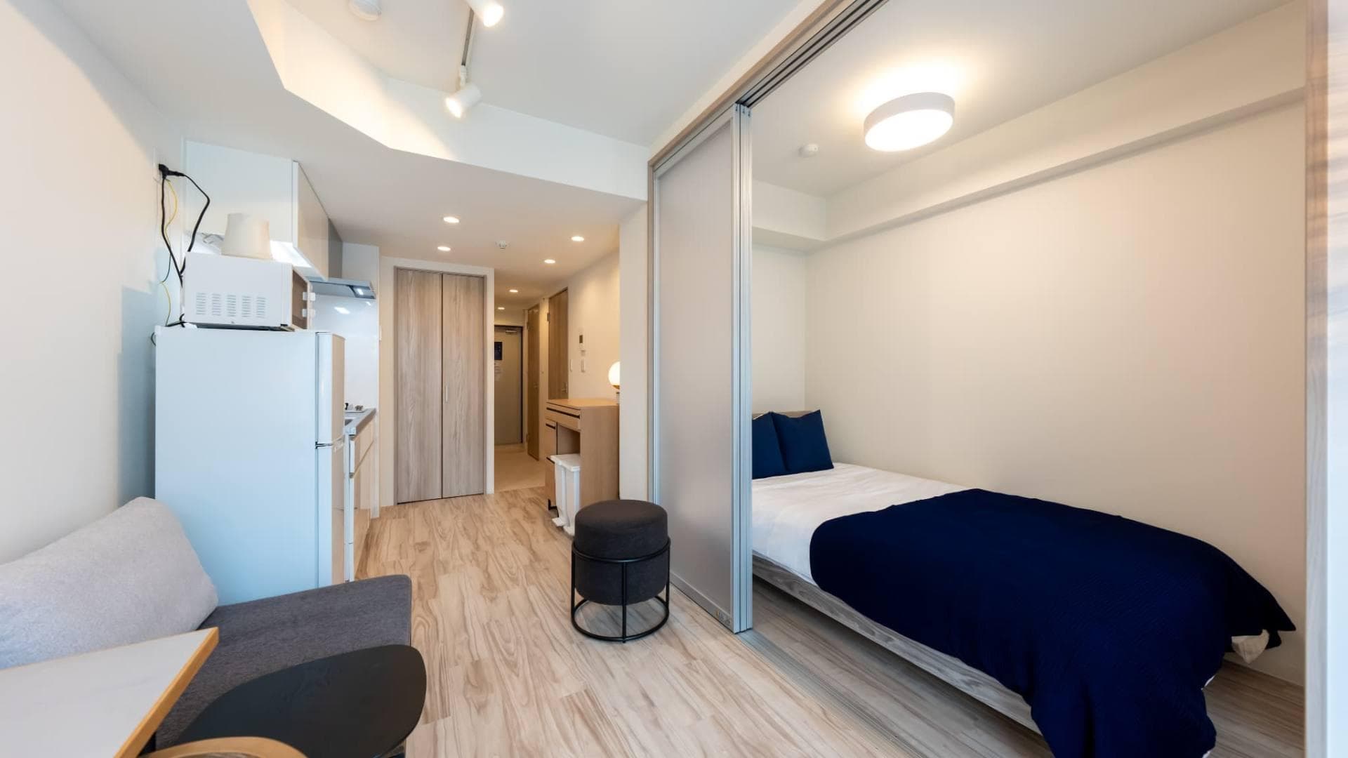 Room image 9