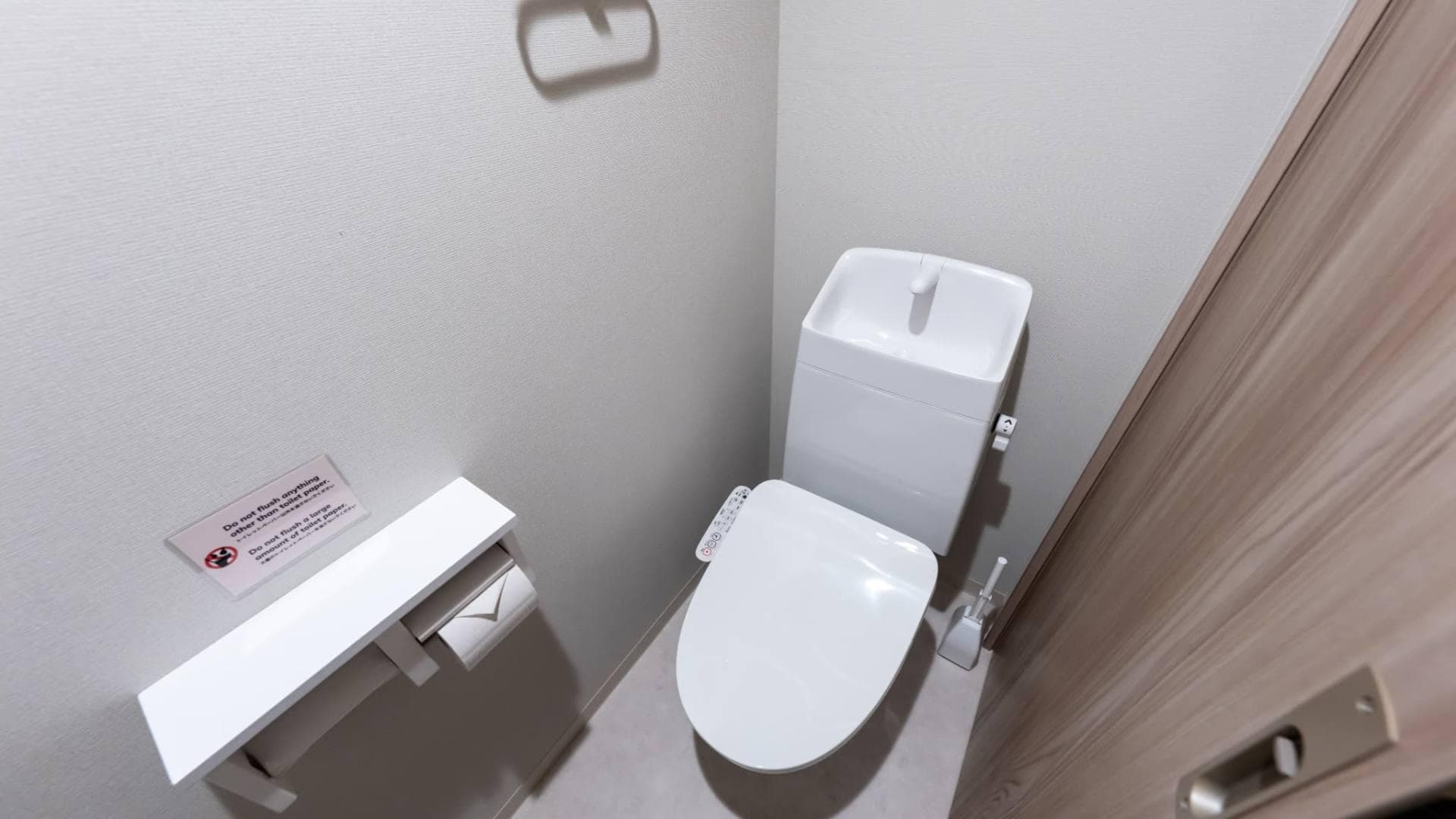 Room image 14