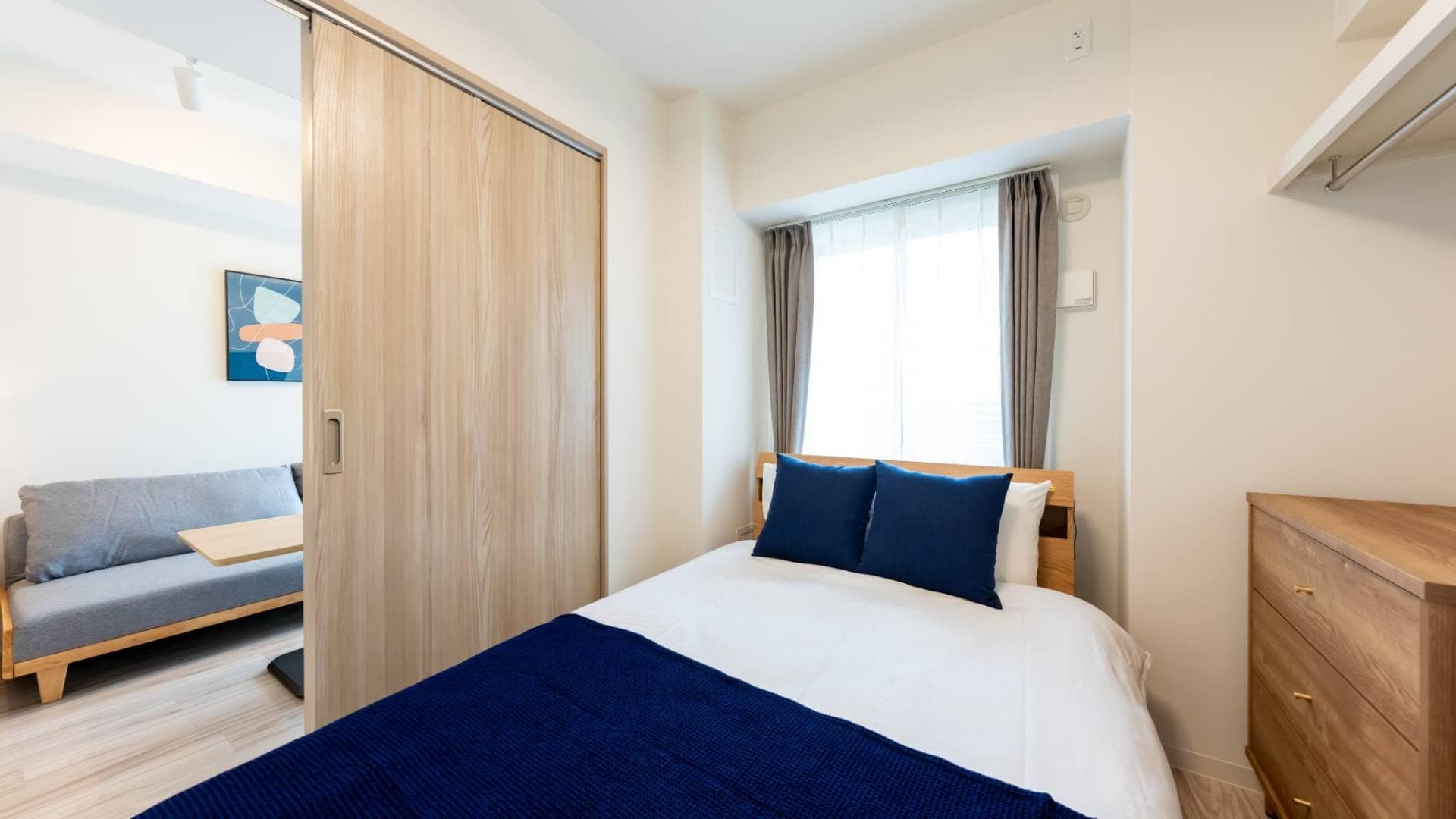 Room image 9