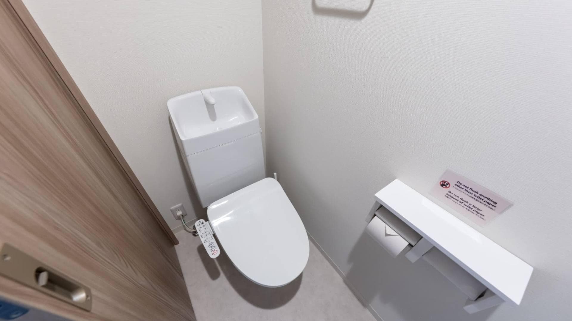 Room image 13