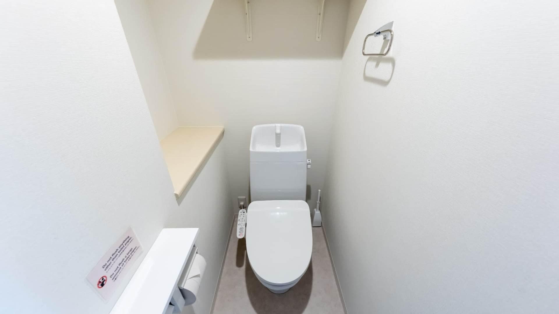 Room image 13