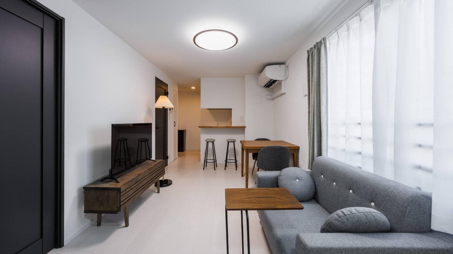 Preview interior of Yukigayaotuka
