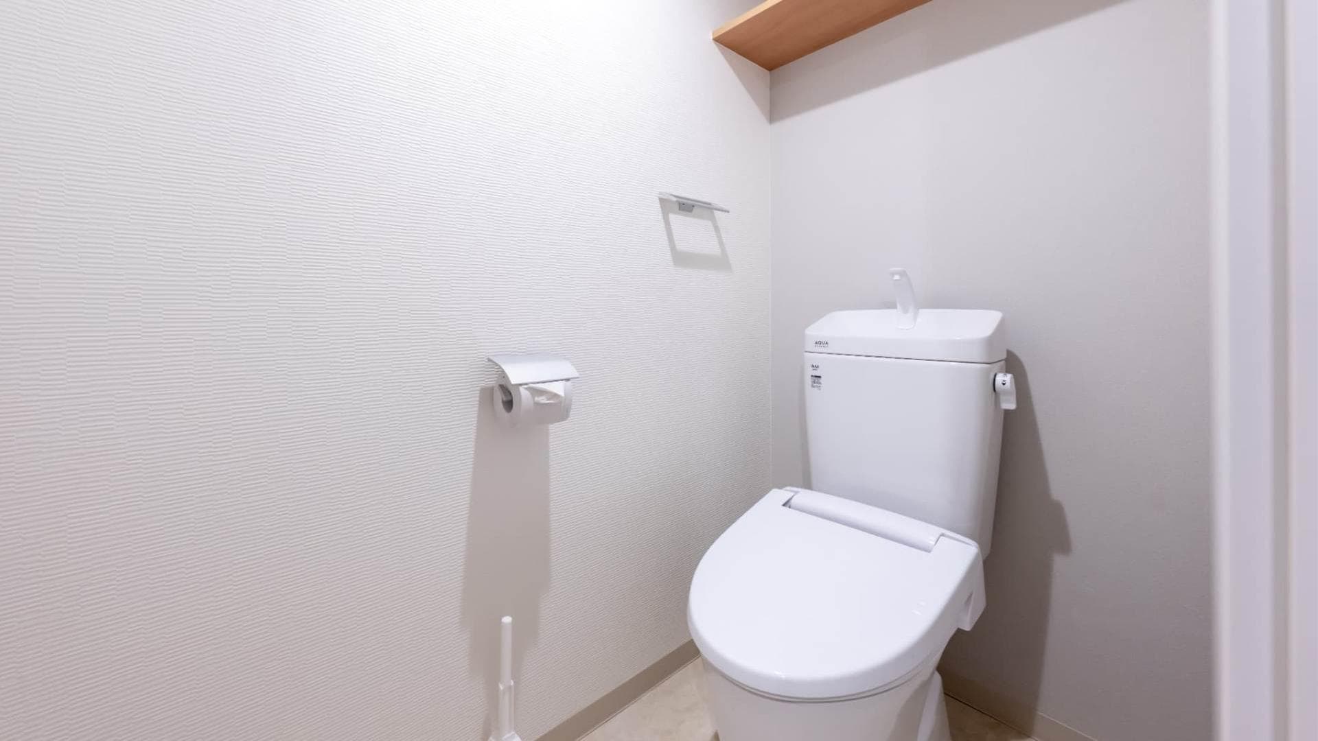Room image 14