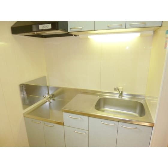 Room image 9