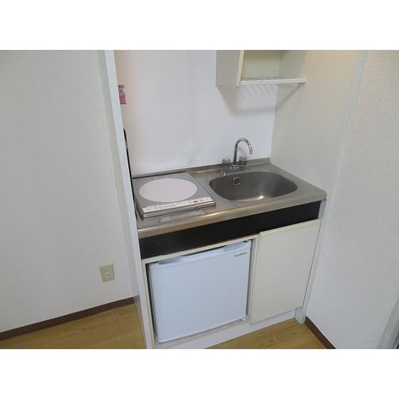 Room image 9