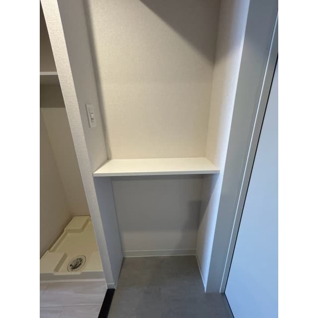 Room image 14
