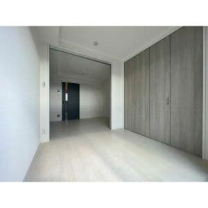 Room image 14