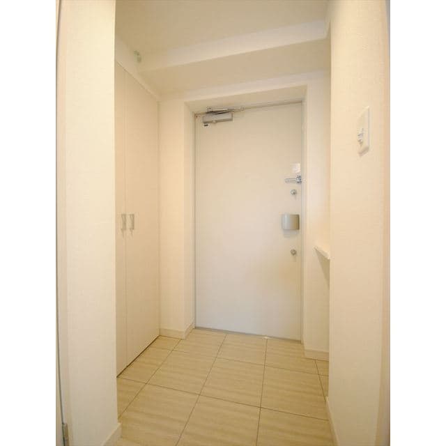 Room image 11