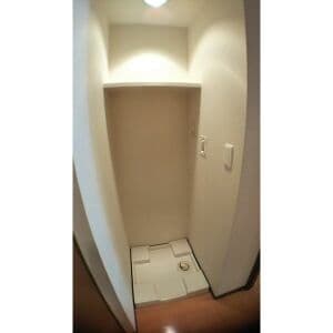 Room image 14