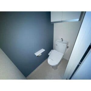 Room image 10