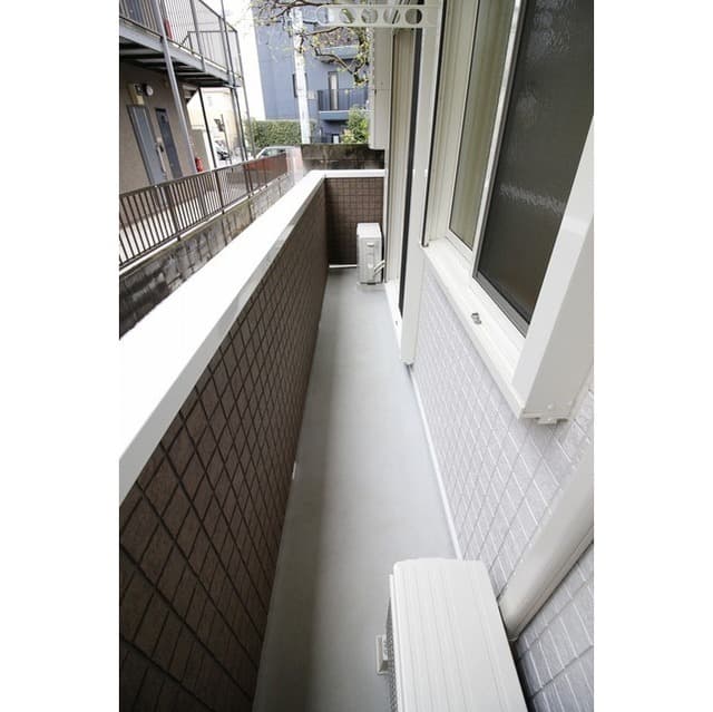 Room image 9