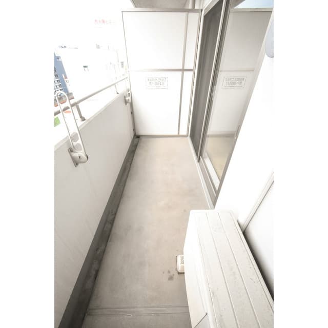 Room image 9