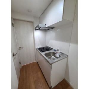 Room image 10