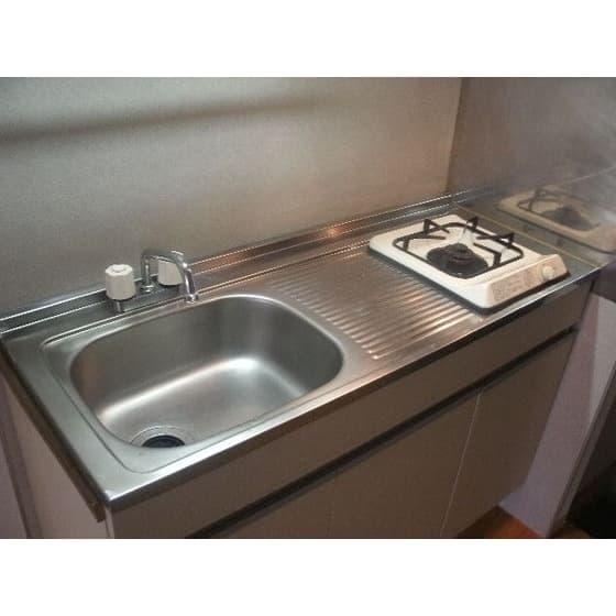 Room image 10