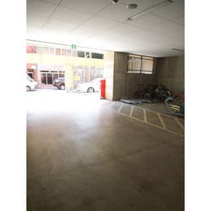 Room image 10
