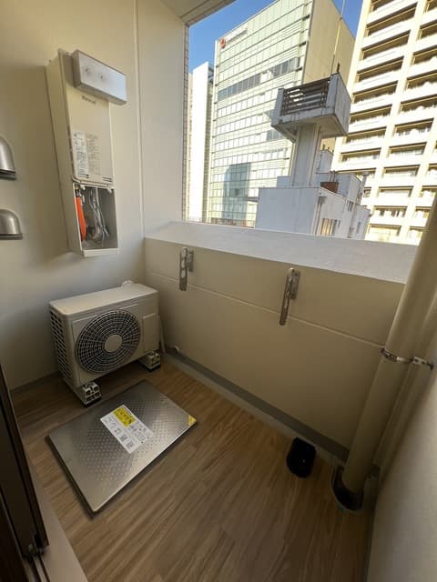 Room image 10