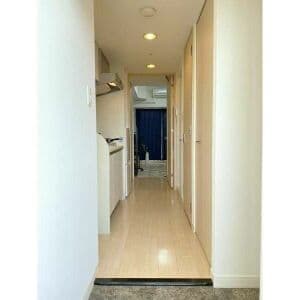 Room image 12
