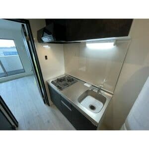 Room image 8