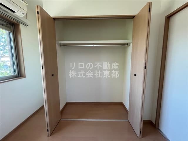 Room image 14