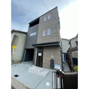 Main exterior of Anshin+FamM Kawara Castle 20-1001