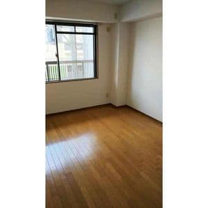Room image 14