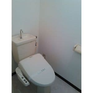 Room image 10