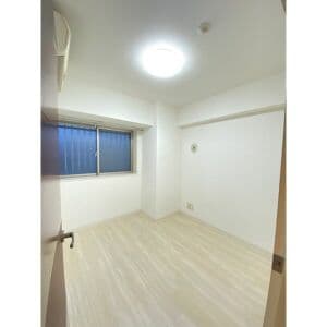 Room image 14