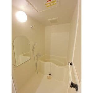 Room image 12