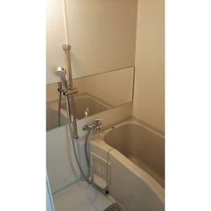 Room image 13