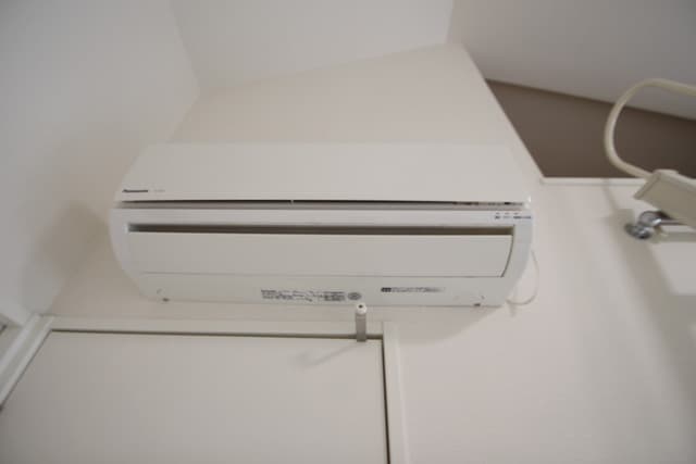 Room image 11