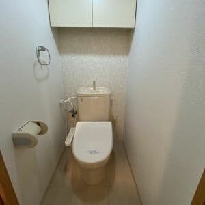 Room image 9