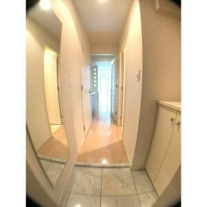 Room image 12