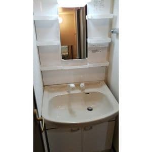 Room image 12