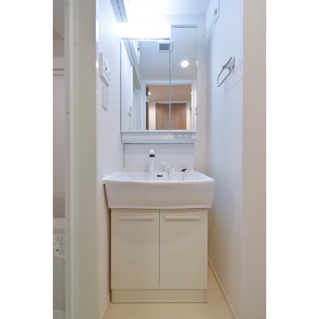 Room image 14