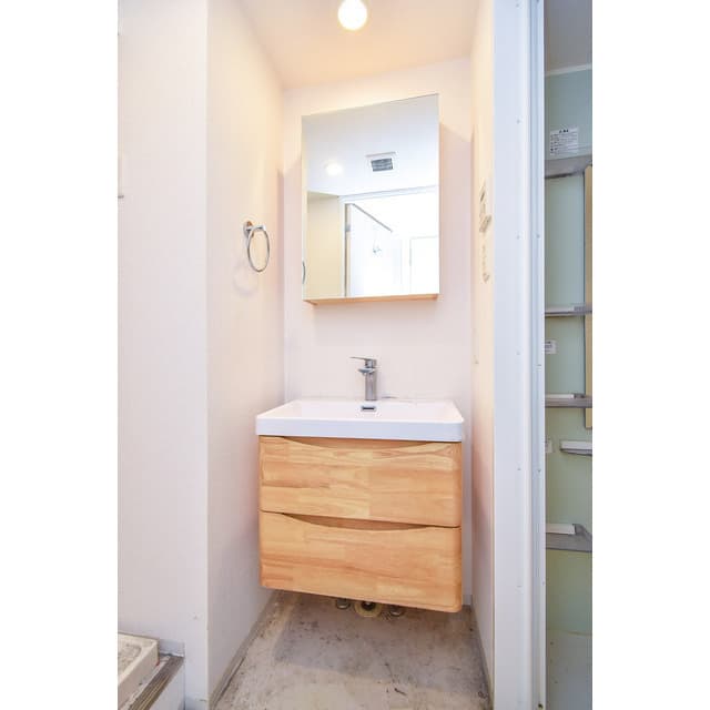 Room image 14