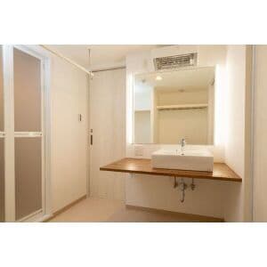 Room image 12