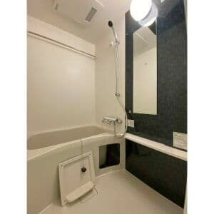 Room image 14