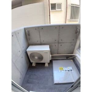Room image 13