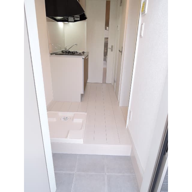 Room image 13