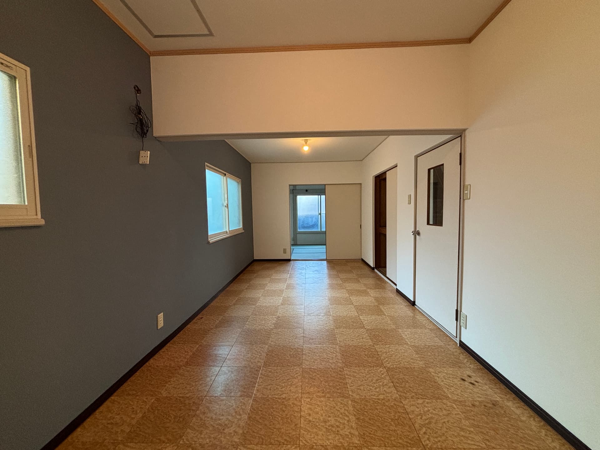 Room image 13