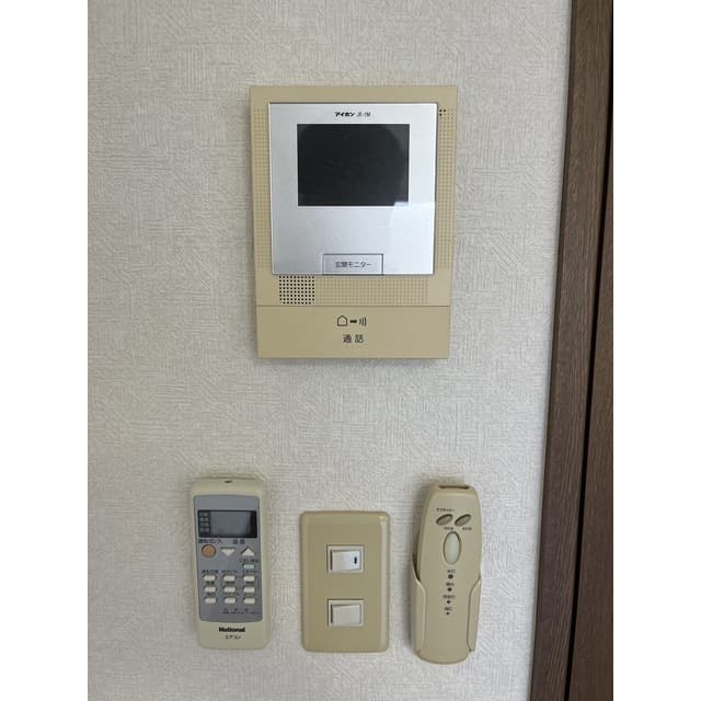 Room image 16