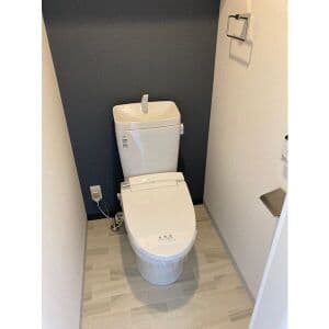 Room image 14