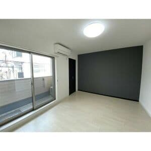 Room image 13